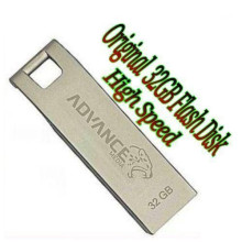 Advance Best Data Storage 32 GB/32GB Flash Disk // 32 GB, 32GB Flash Disk -Silver Advance Best Data Storage 32 GB/32GB Flash Disk // 32 GB, 32GB Flash Disk -Silver